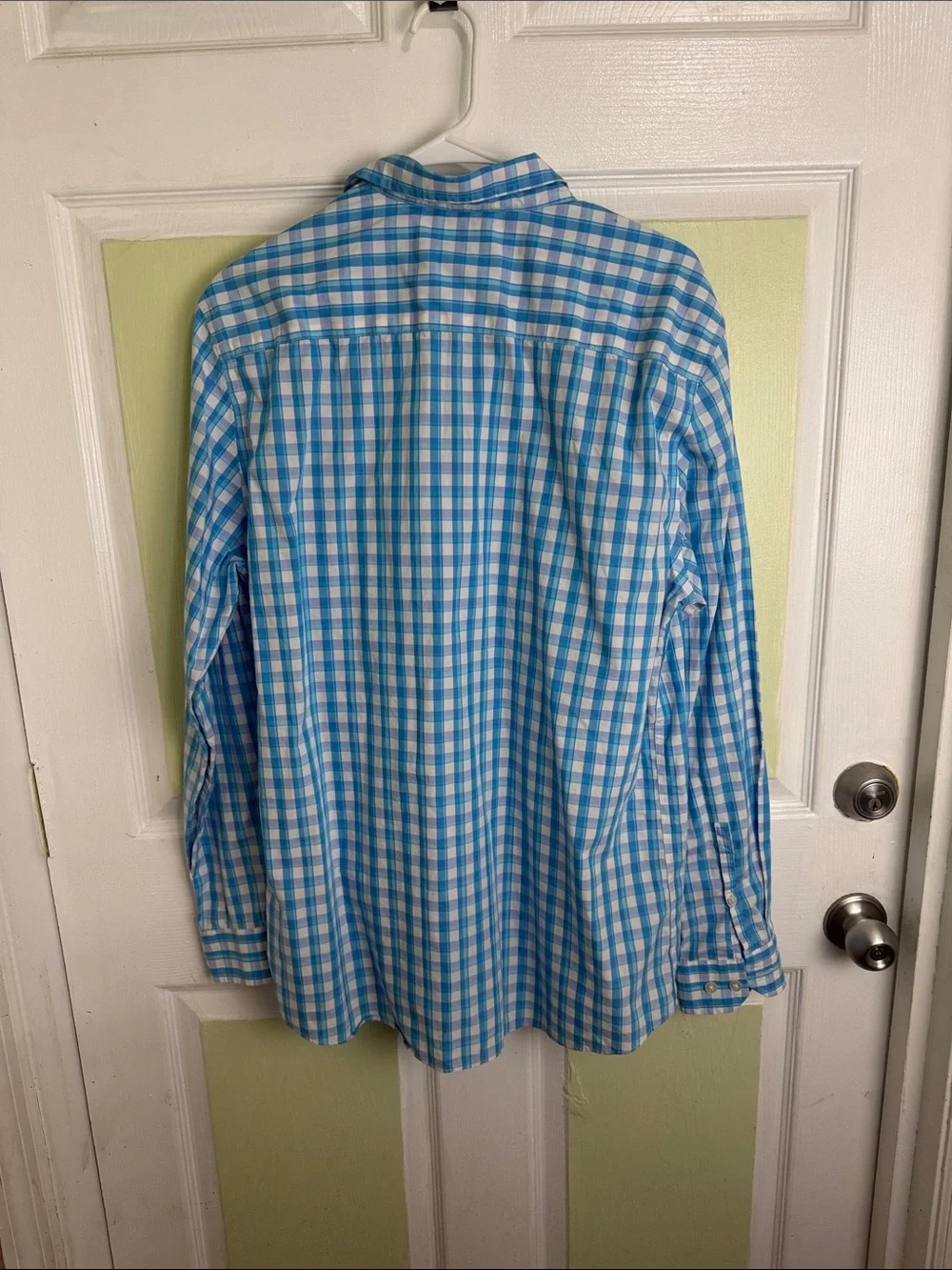 Men's Blue Check Button-Down Casual Shirt